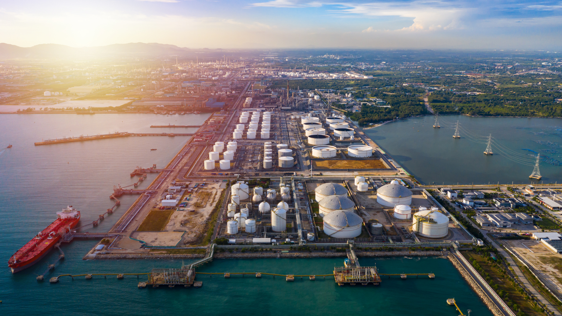 Best-Tank-Farm-company-in-Netherlands1
